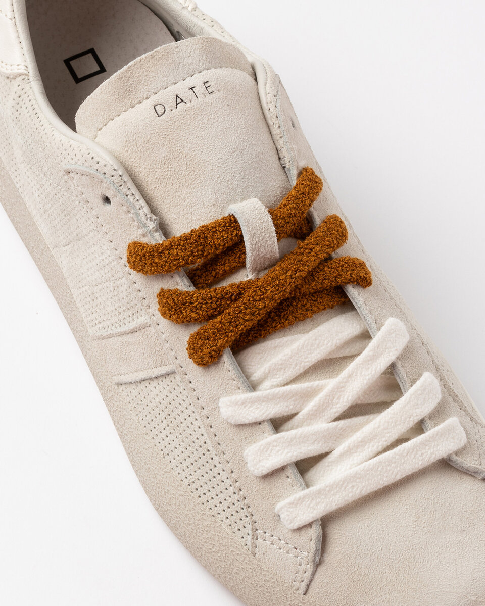 HILL LOW PERFORATED COLORED IVORY